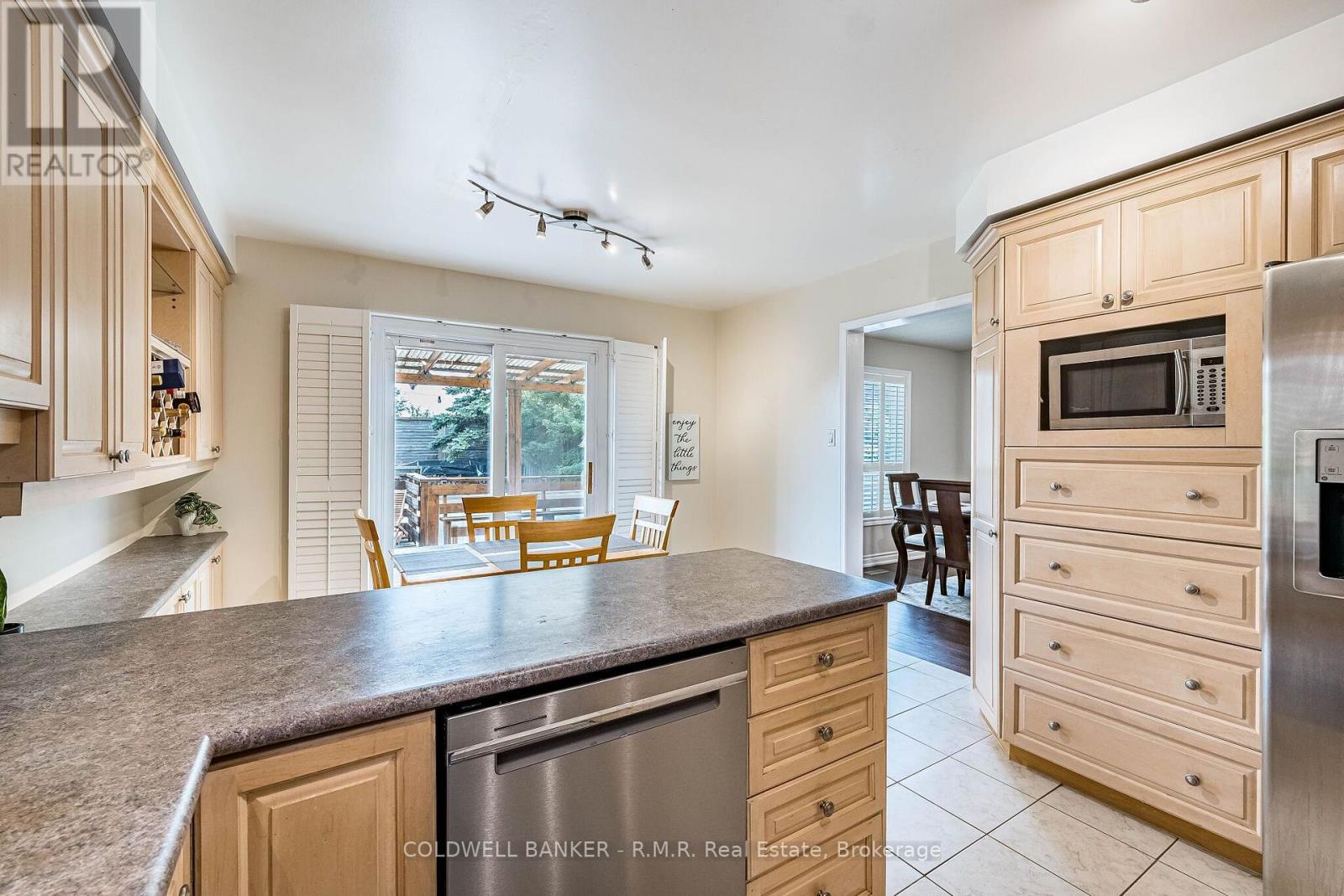 292 Ukraine Road Property Photo 8