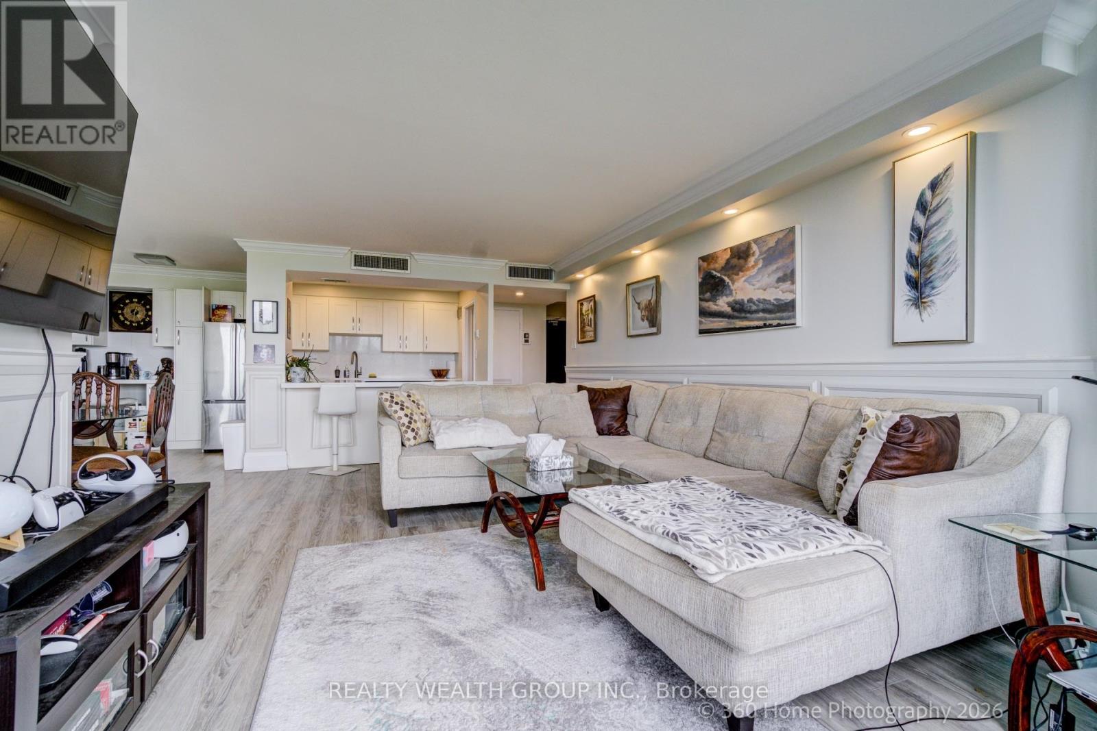 619 - 1333 Bloor Street Property Photo 6