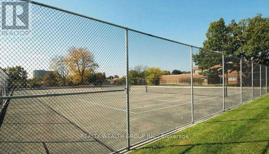 619 - 1333 Bloor Street Property Photo 28