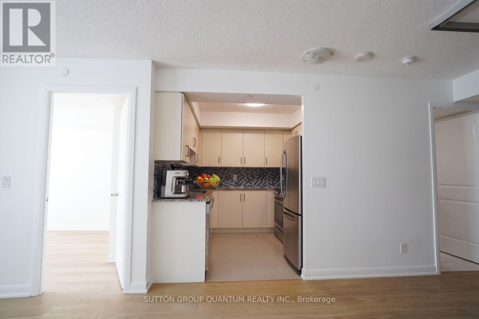 1412 - 205 Sherway Gardens Road Property Photo 12