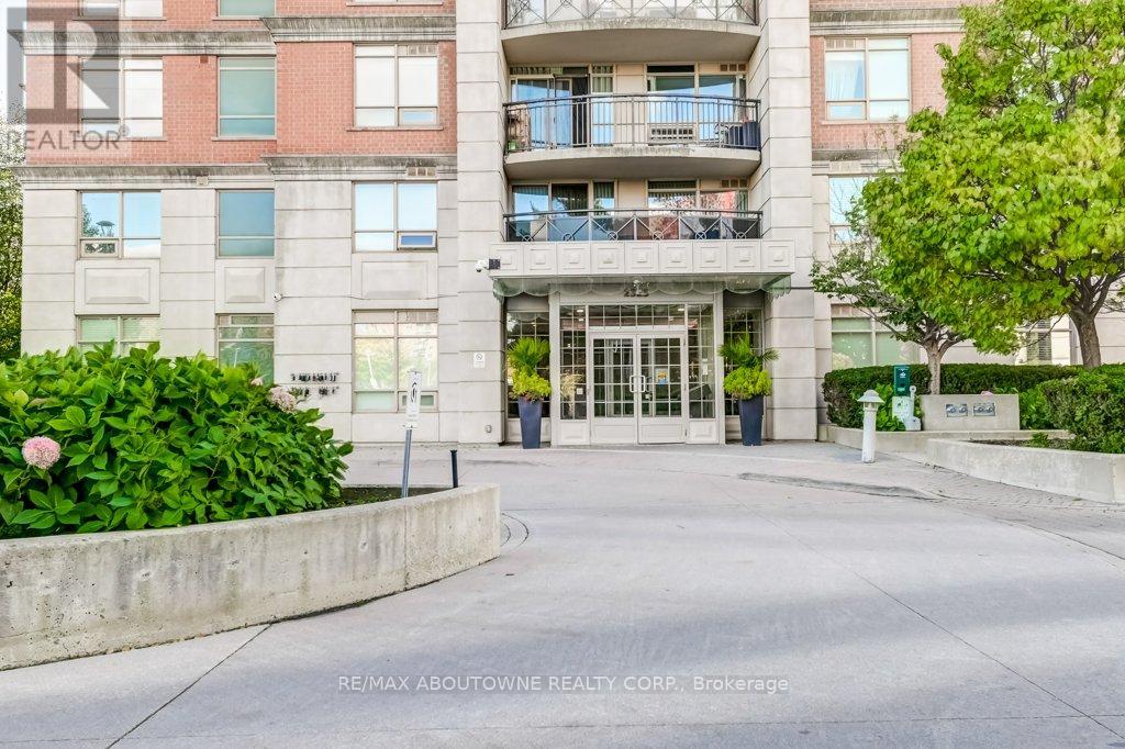 405 - 2325 Central Park Drive Property Photo 3