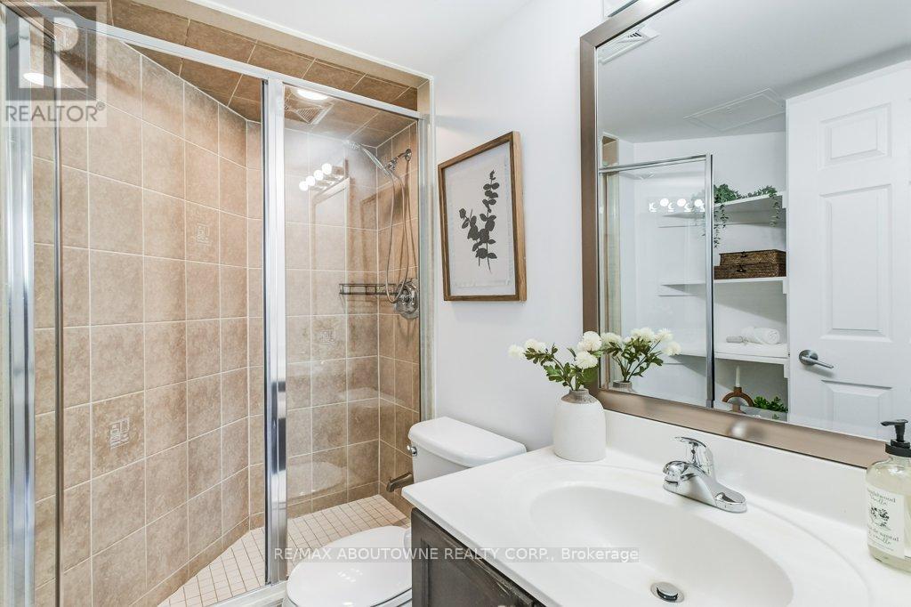 405 - 2325 Central Park Drive Property Photo 32
