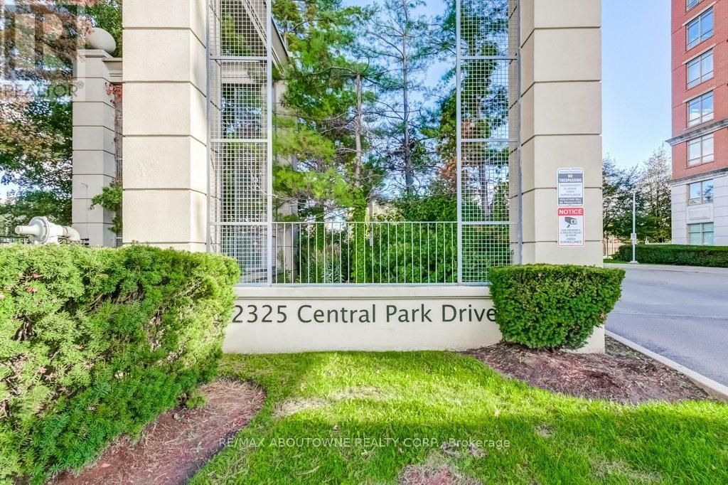 405 - 2325 Central Park Drive Property Photo 42