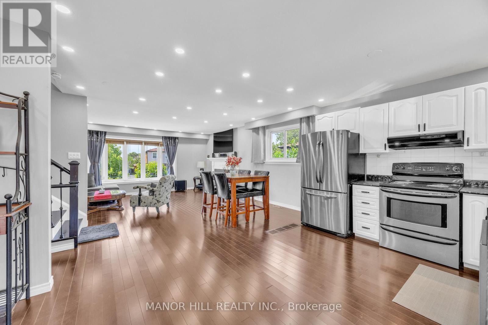 18 Greenbriar Road Property Photo 10