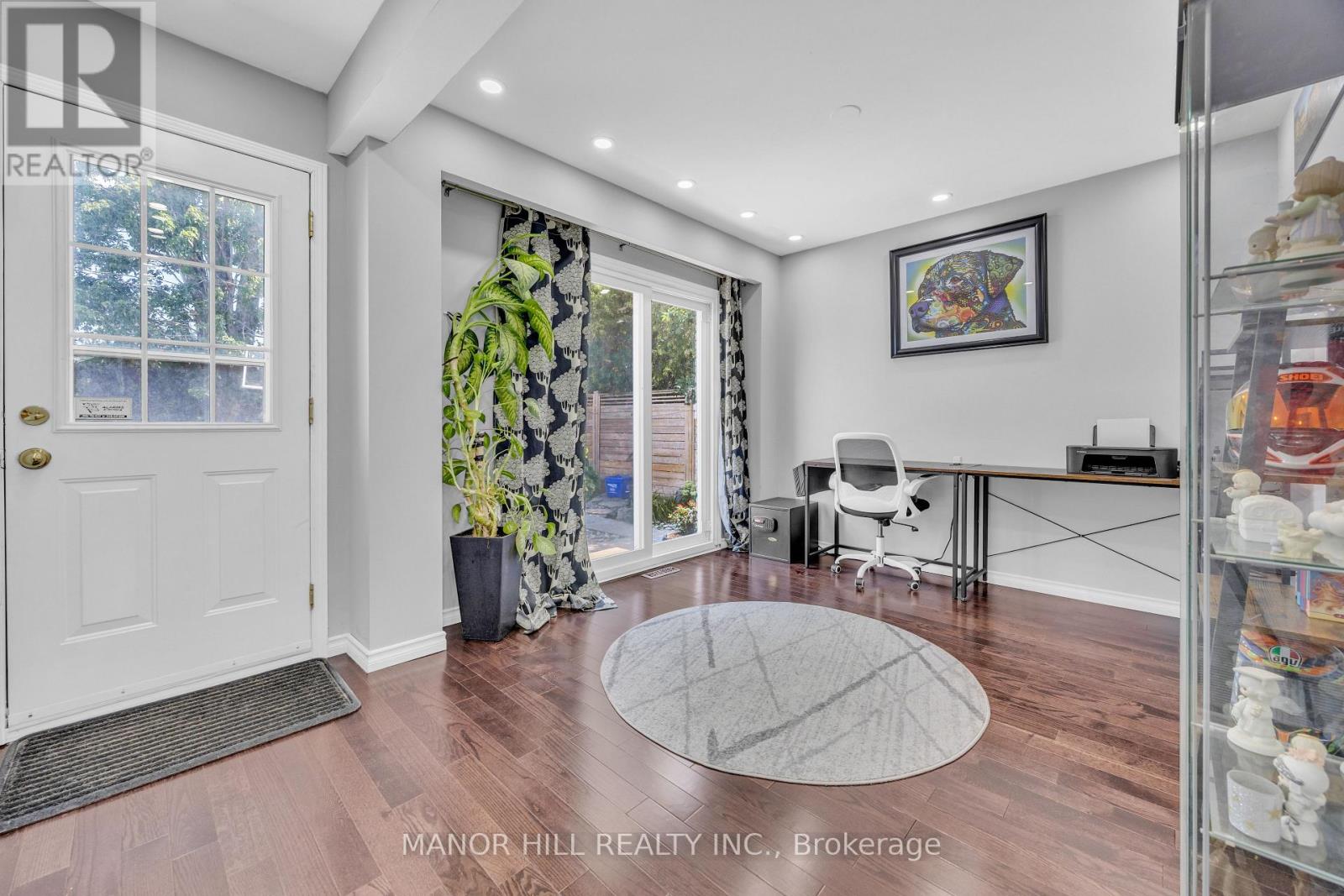 18 Greenbriar Road Property Photo 13