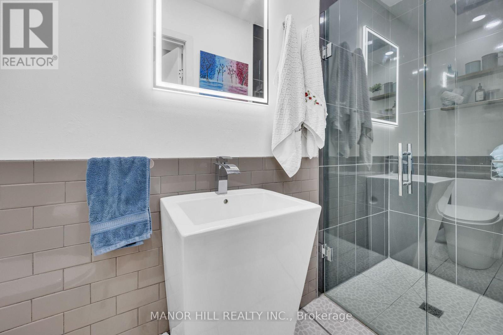 18 Greenbriar Road Property Photo 14