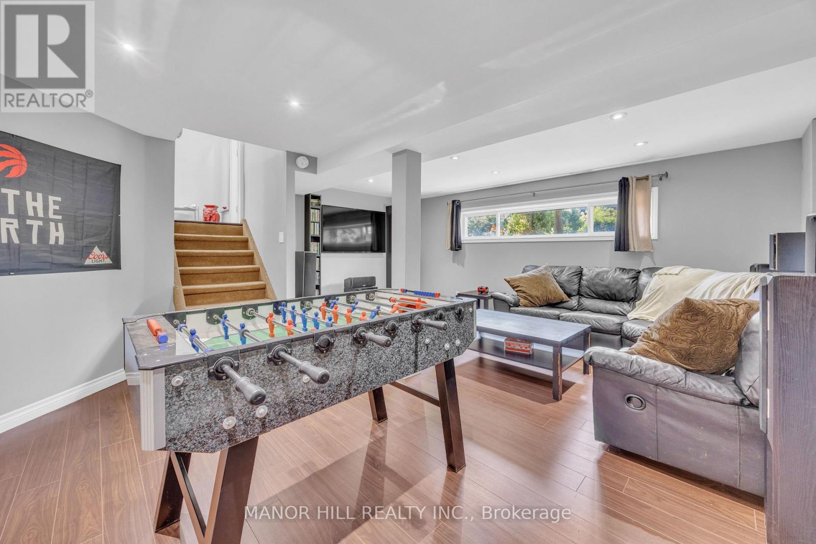 18 Greenbriar Road Property Photo 25