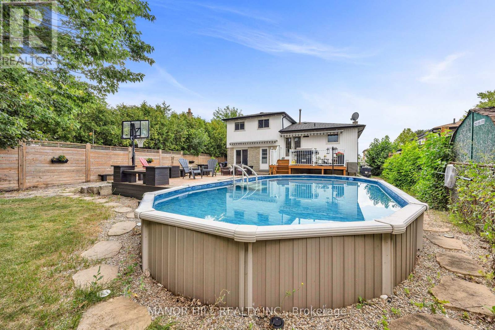 18 Greenbriar Road Property Photo 34