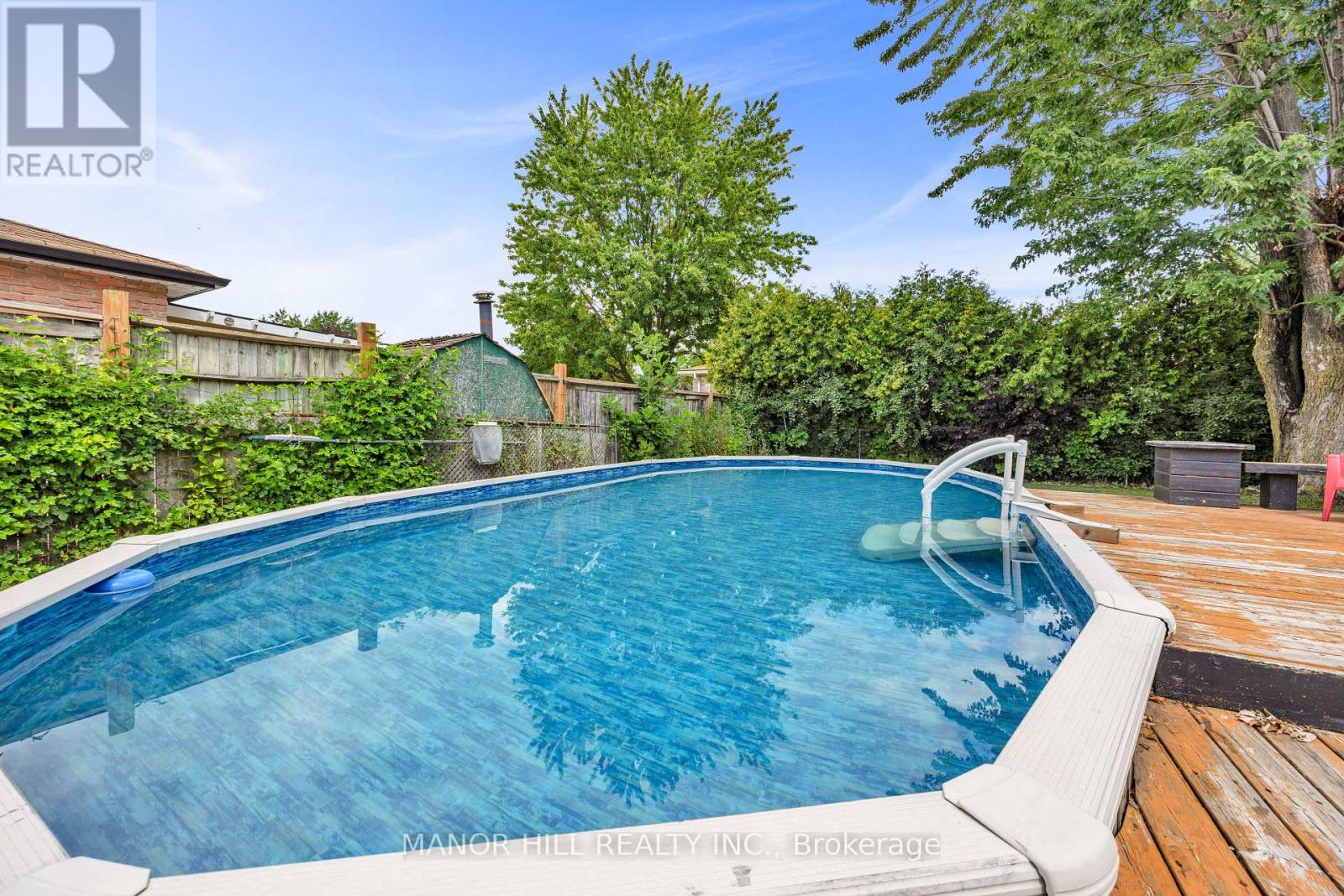 18 Greenbriar Road Property Photo 35