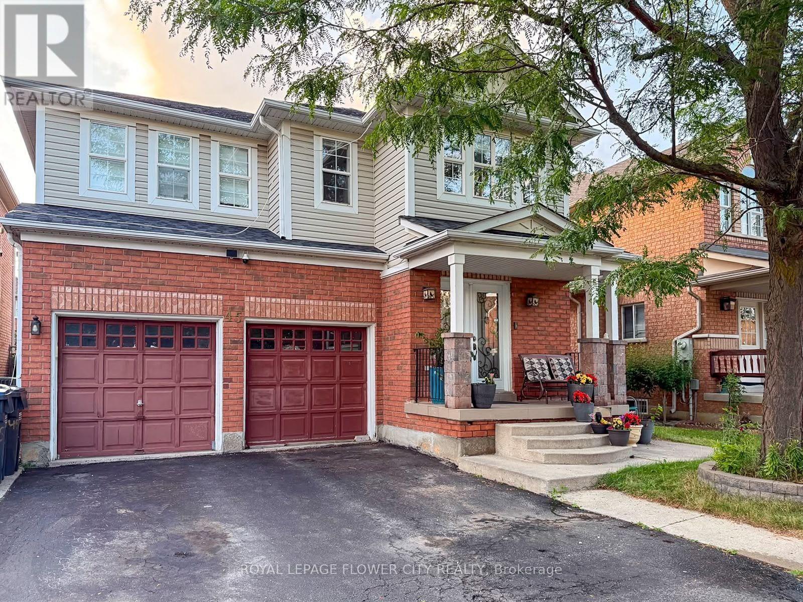 45 Charleswood Circle Property Photo 1