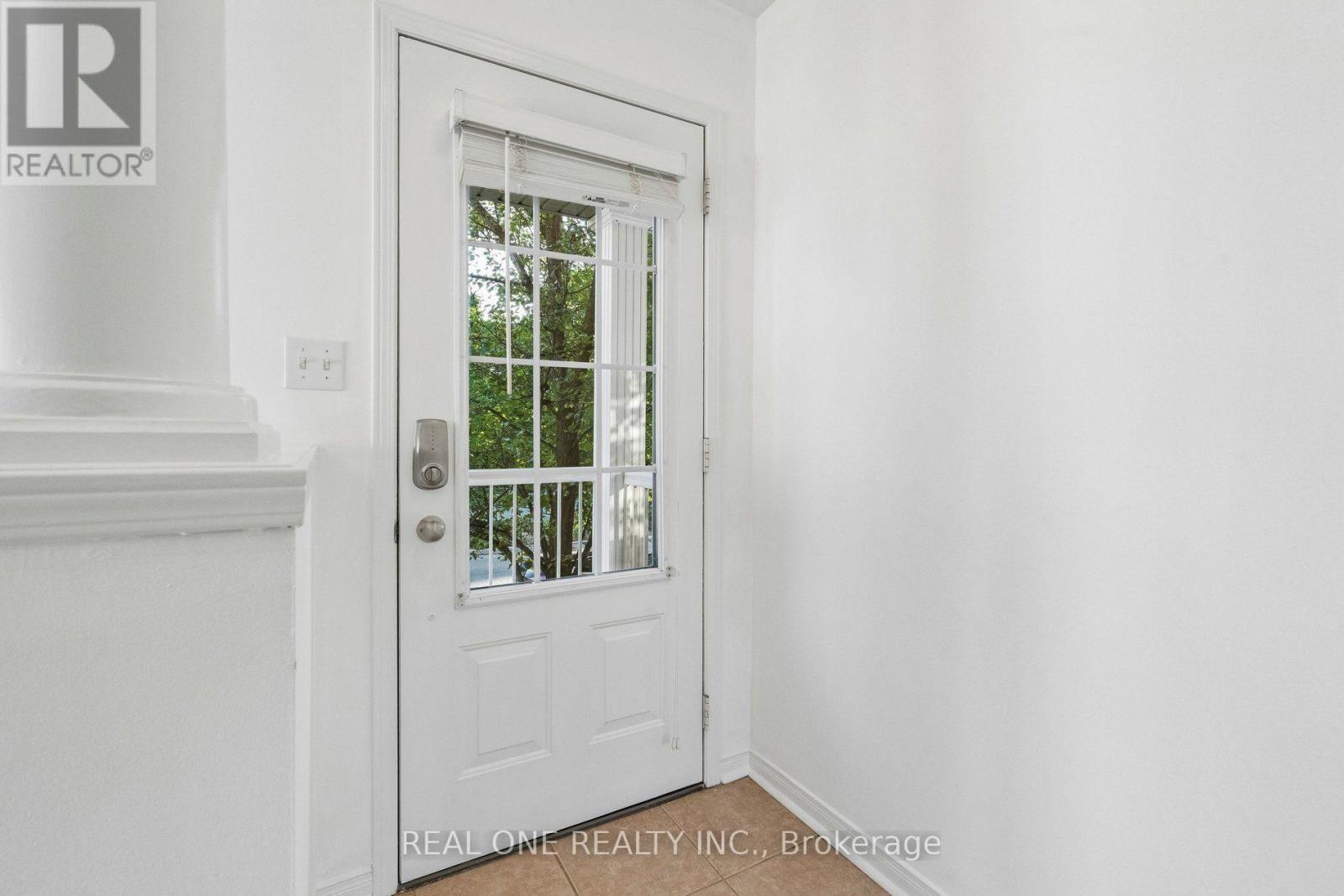 2350 Sutton Drive Property Photo 8