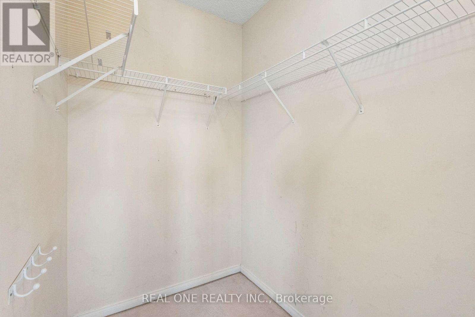 2350 Sutton Drive Property Photo 23