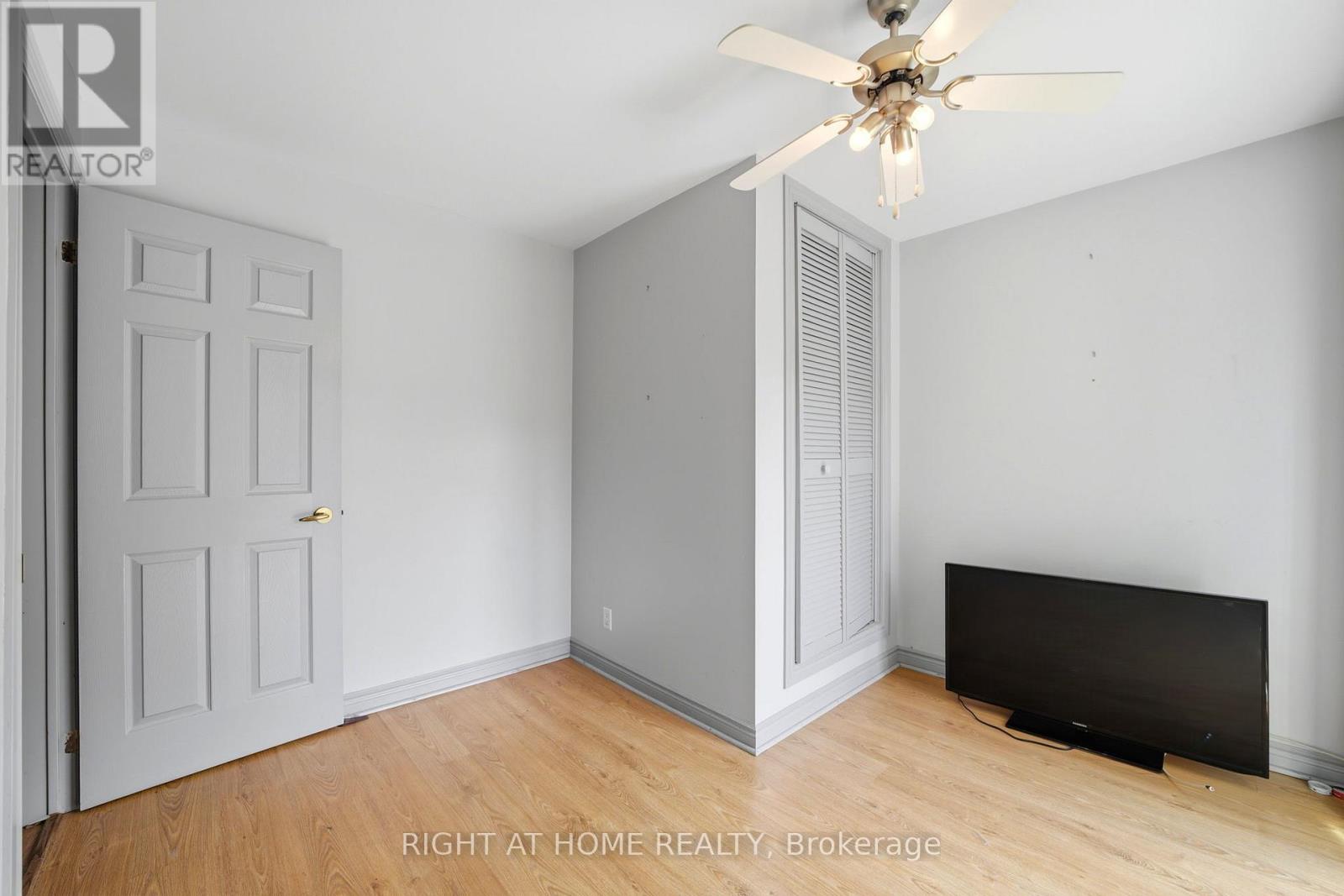 1290 Strathy Avenue Property Photo 26