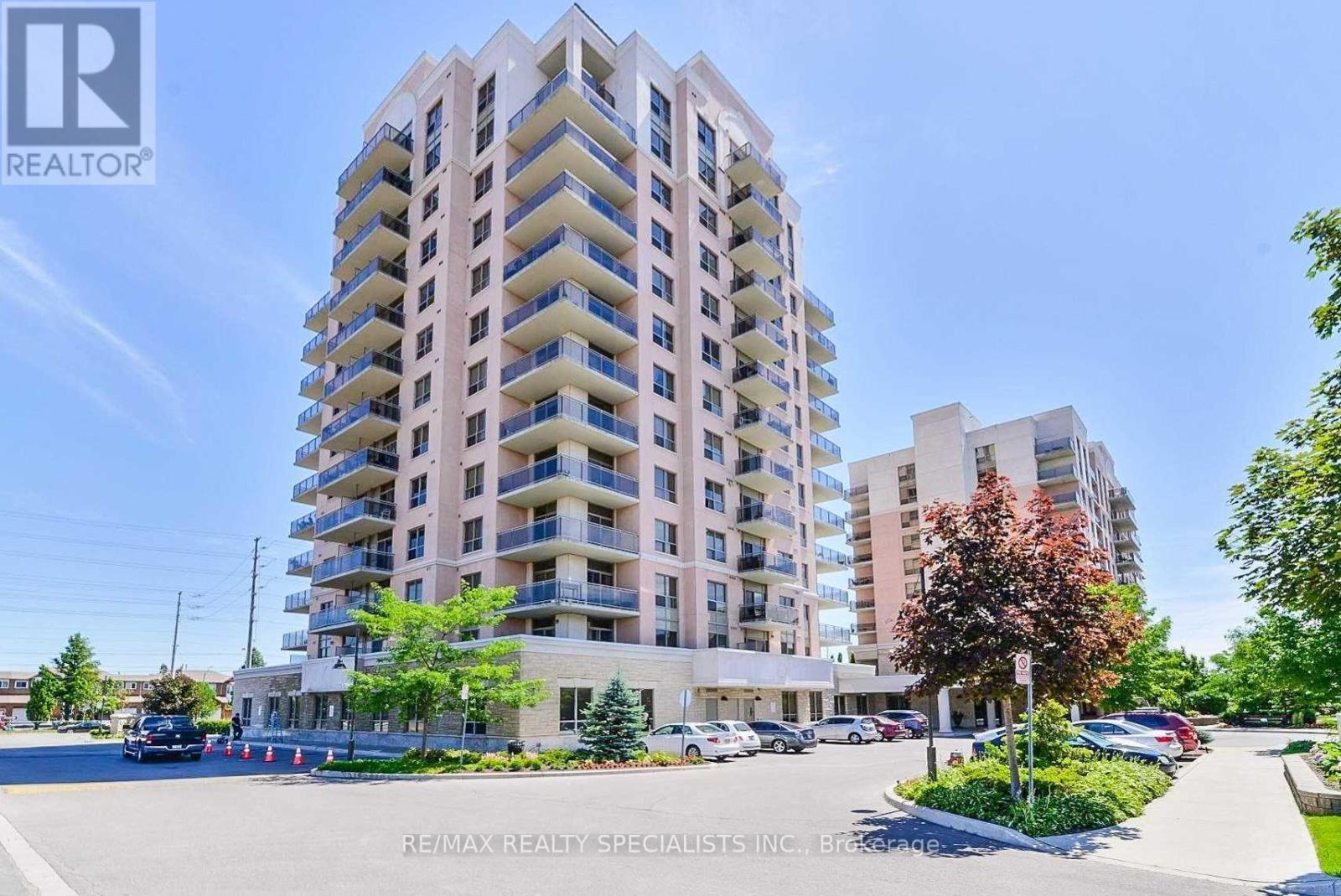 1007 - 810 Scollard Court Property Photo 1