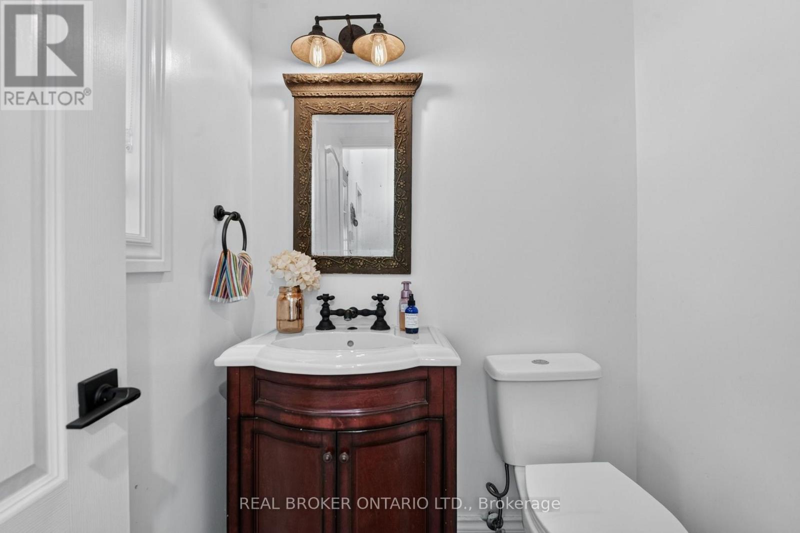 35 Belmont Boulevard Property Photo 19