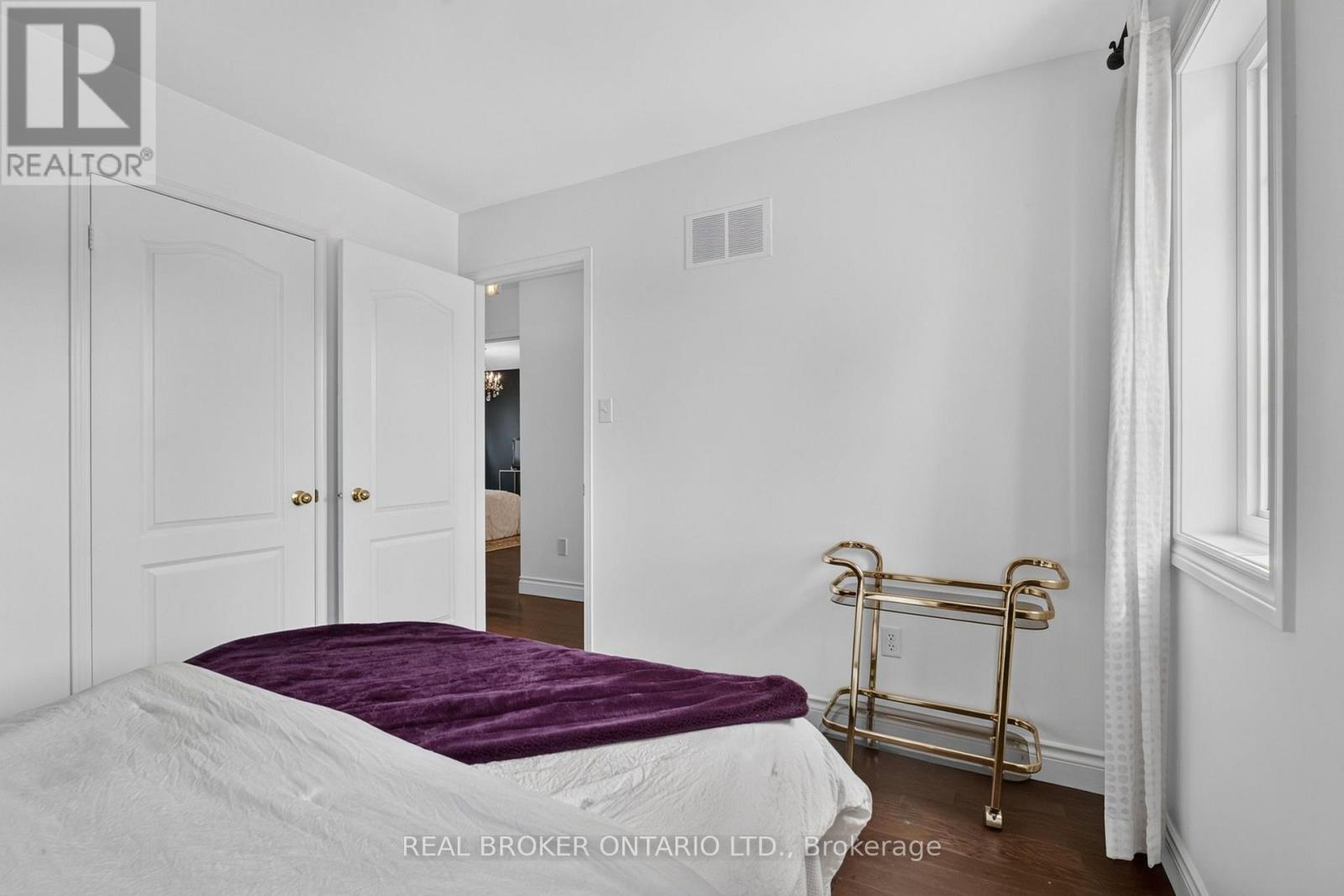 35 Belmont Boulevard Property Photo 24