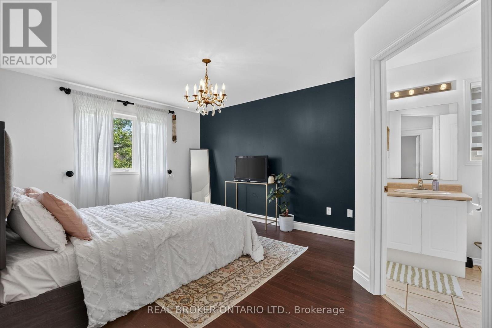 35 Belmont Boulevard Property Photo 26