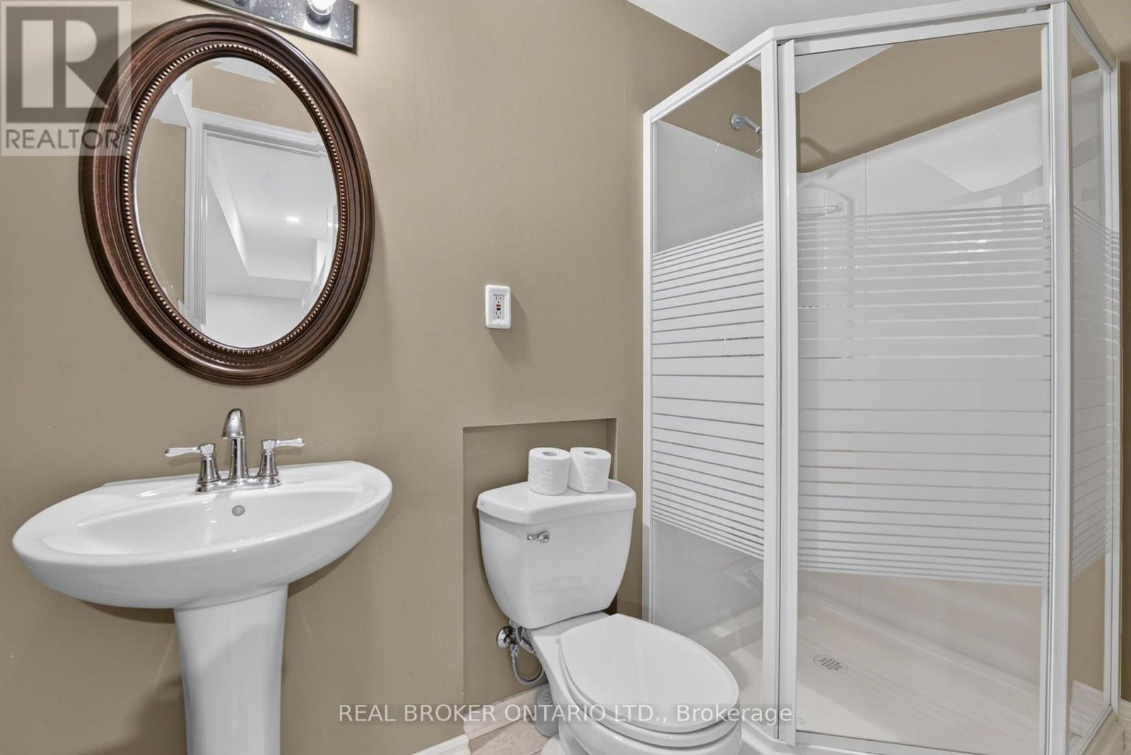 35 Belmont Boulevard Property Photo 42