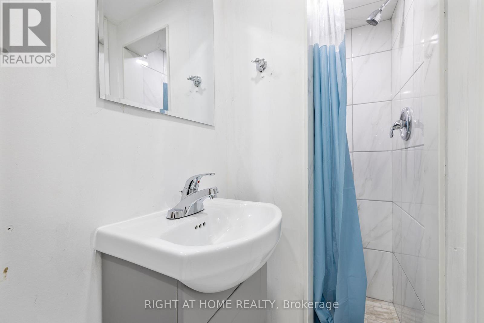 1147 Saturnia Crescent Property Photo 17