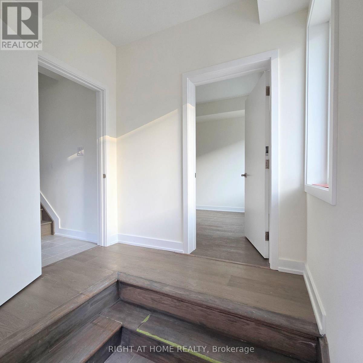 #upper Unit - 137 Frederick Tisdale Drive Property Photo 3