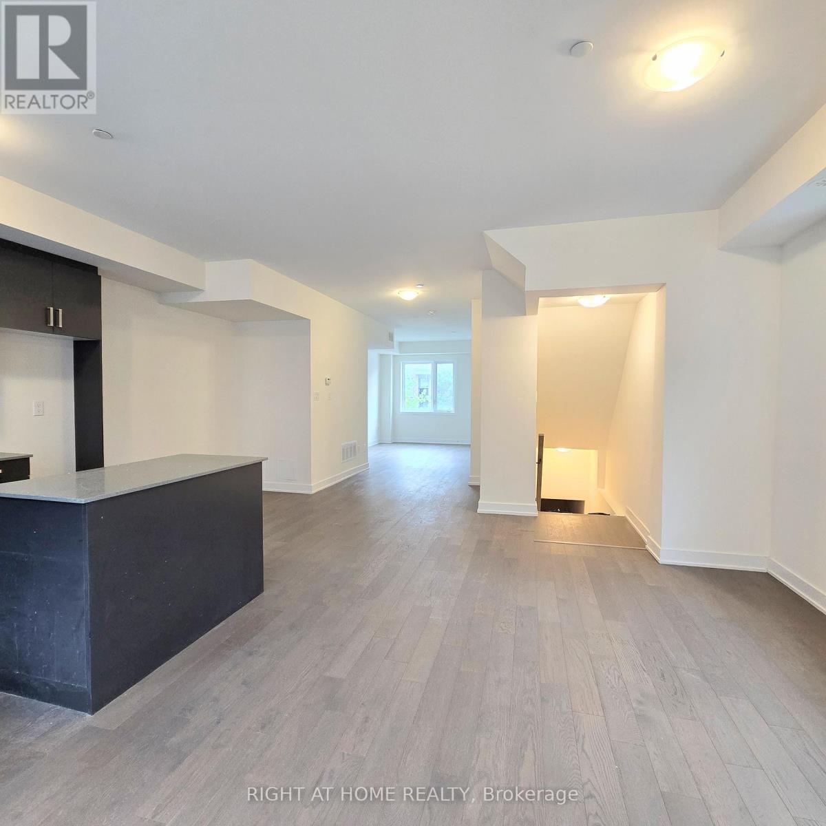 #lower/main Unit - 137 Frederick Tisdale Drive Property Photo 13