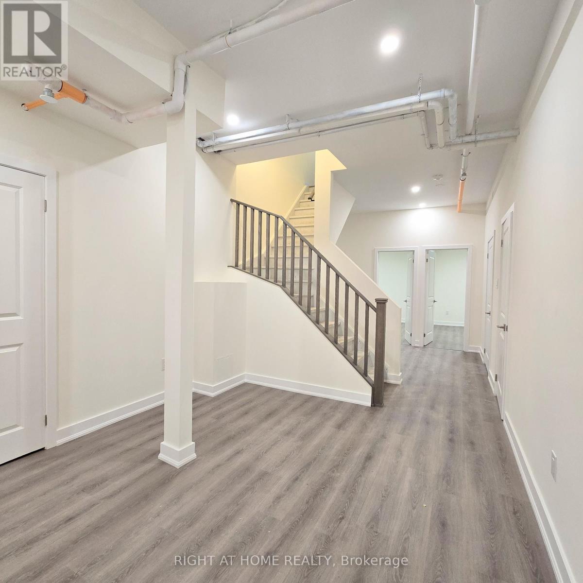 #lower/main Unit - 137 Frederick Tisdale Drive Property Photo 14