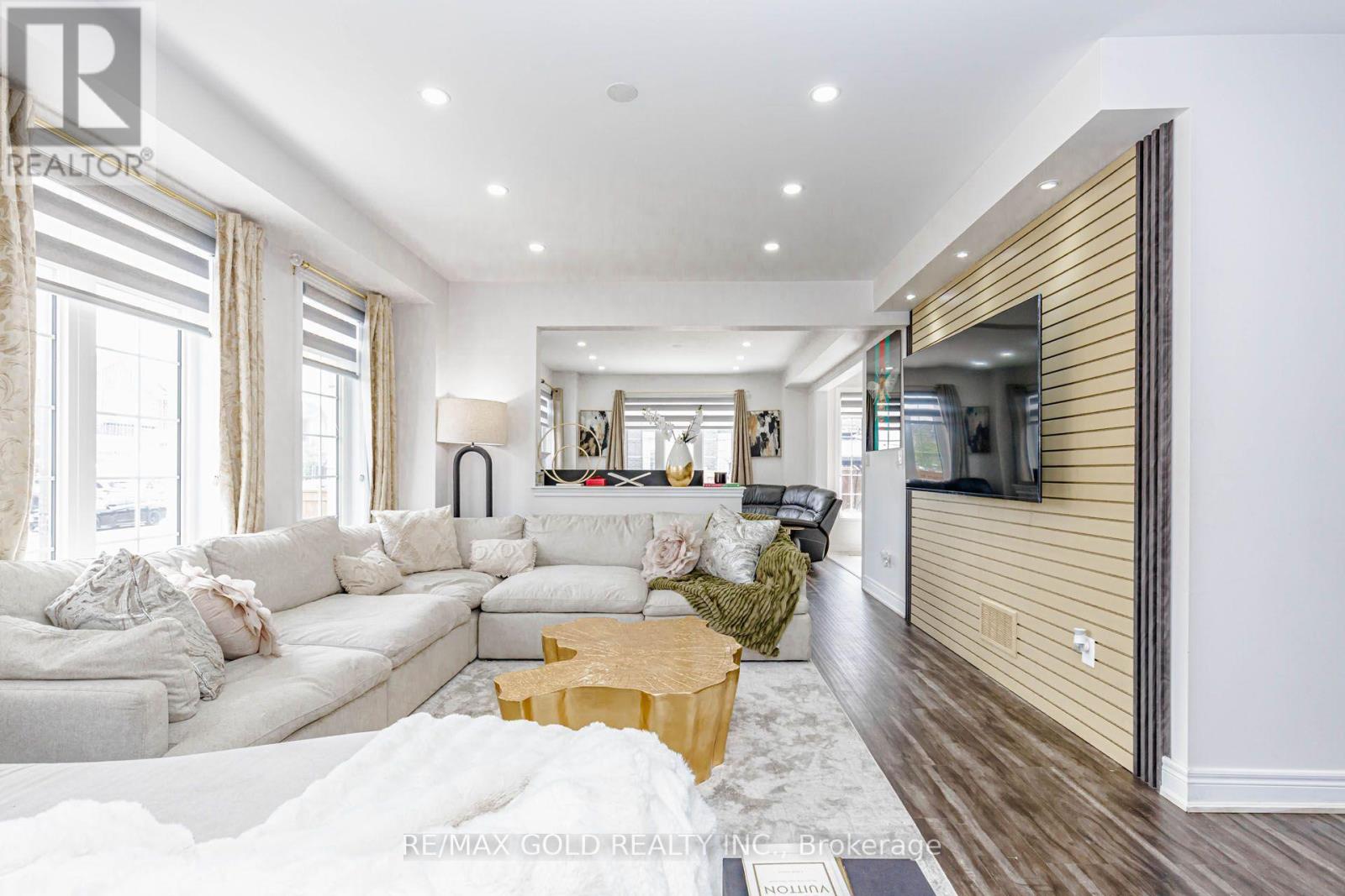 15351 Danby Road Property Photo 14