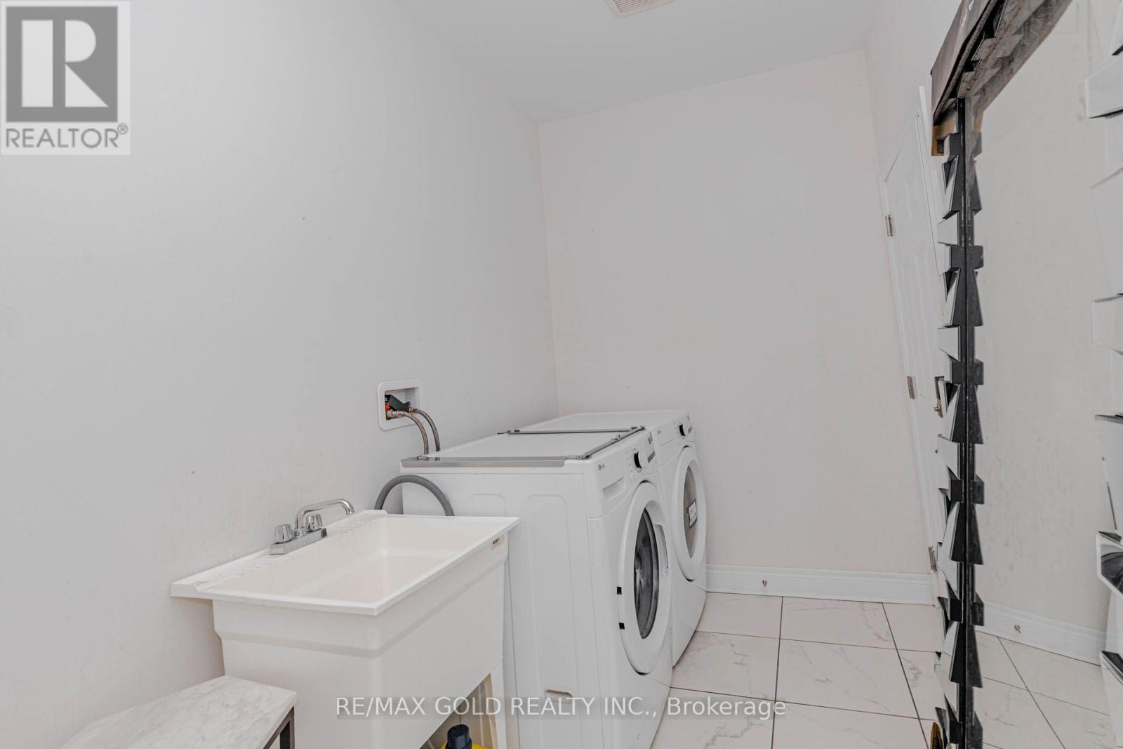 15351 Danby Road Property Photo 24