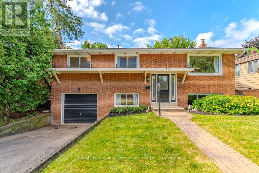 668 MACLAREN DRIVE