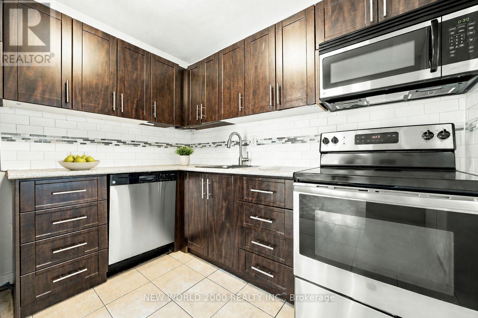 202 - 2300 MARINE DRIVE Property Photo 1