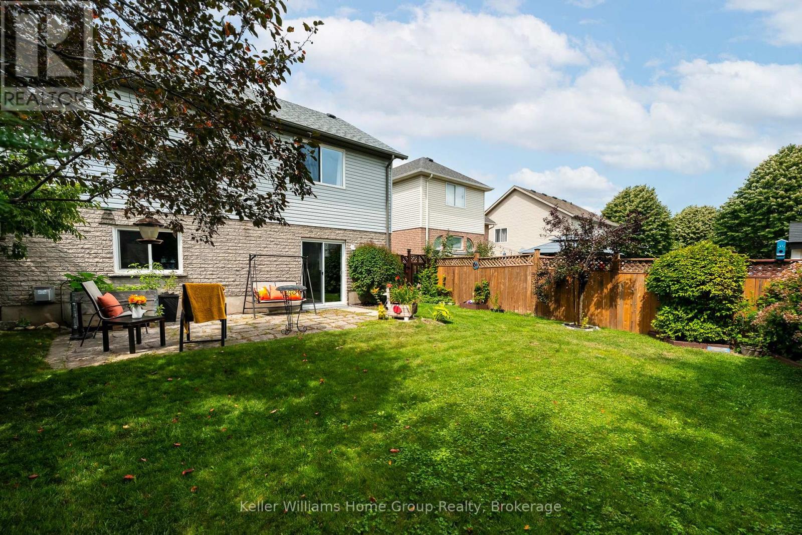 16 Althorp Drive Property Photo 9