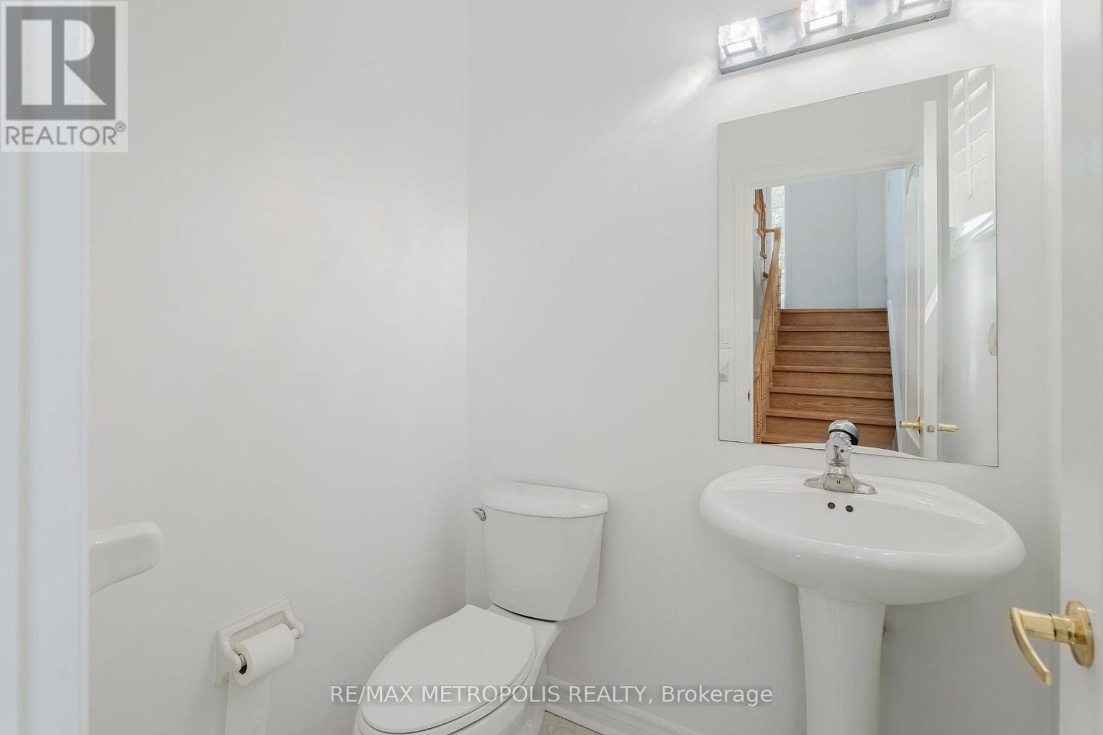52 Gore Valley Trail Property Photo 6