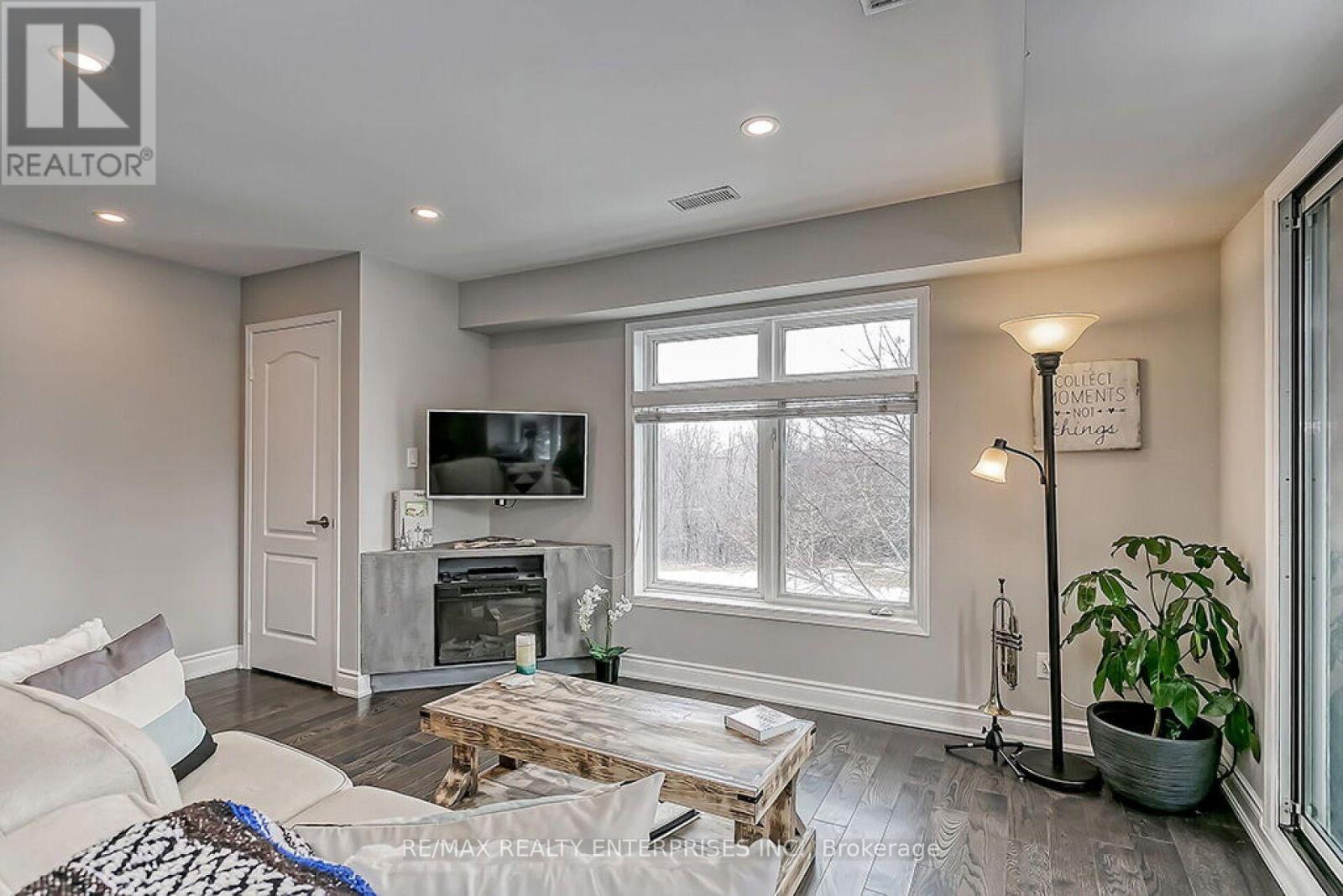 Unit E - 2386 Munn's Avenue Property Photo 13