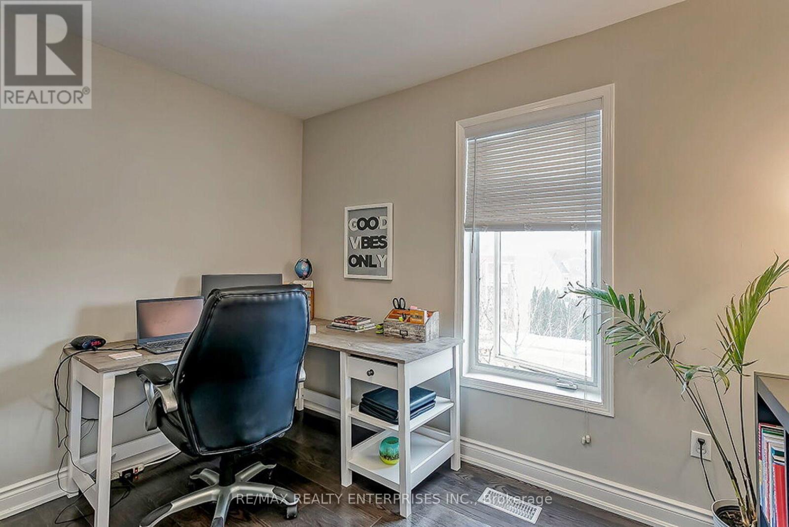 Unit E - 2386 Munn's Avenue Property Photo 31