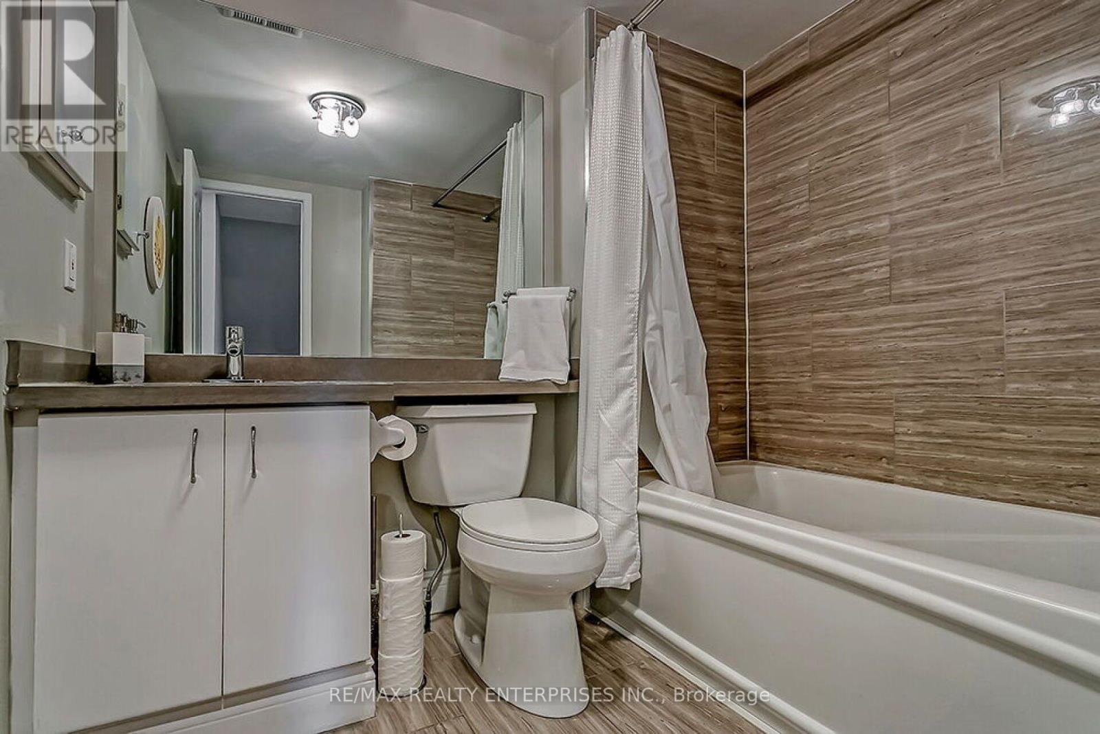 Unit E - 2386 Munn's Avenue Property Photo 32