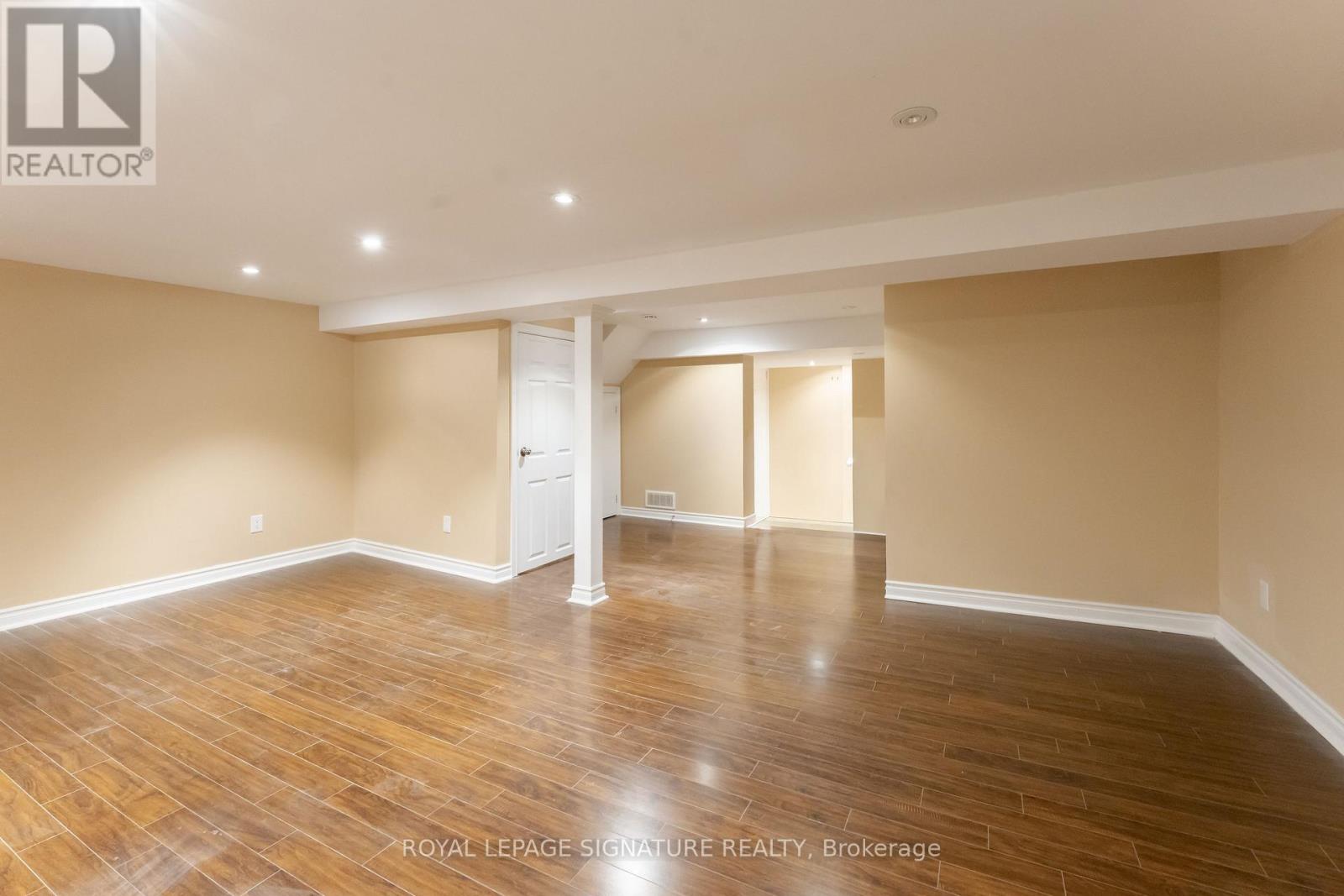 40 - 2825 Gananoque Drive Property Photo 33