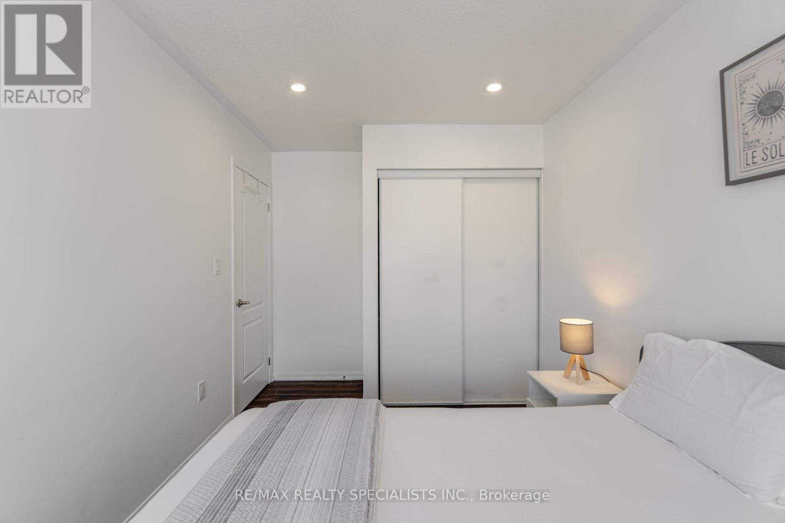 81 Vanhorne Close Property Photo 26