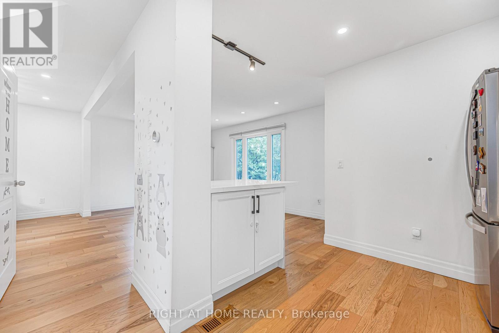 121 Hearst Circle Property Photo 19