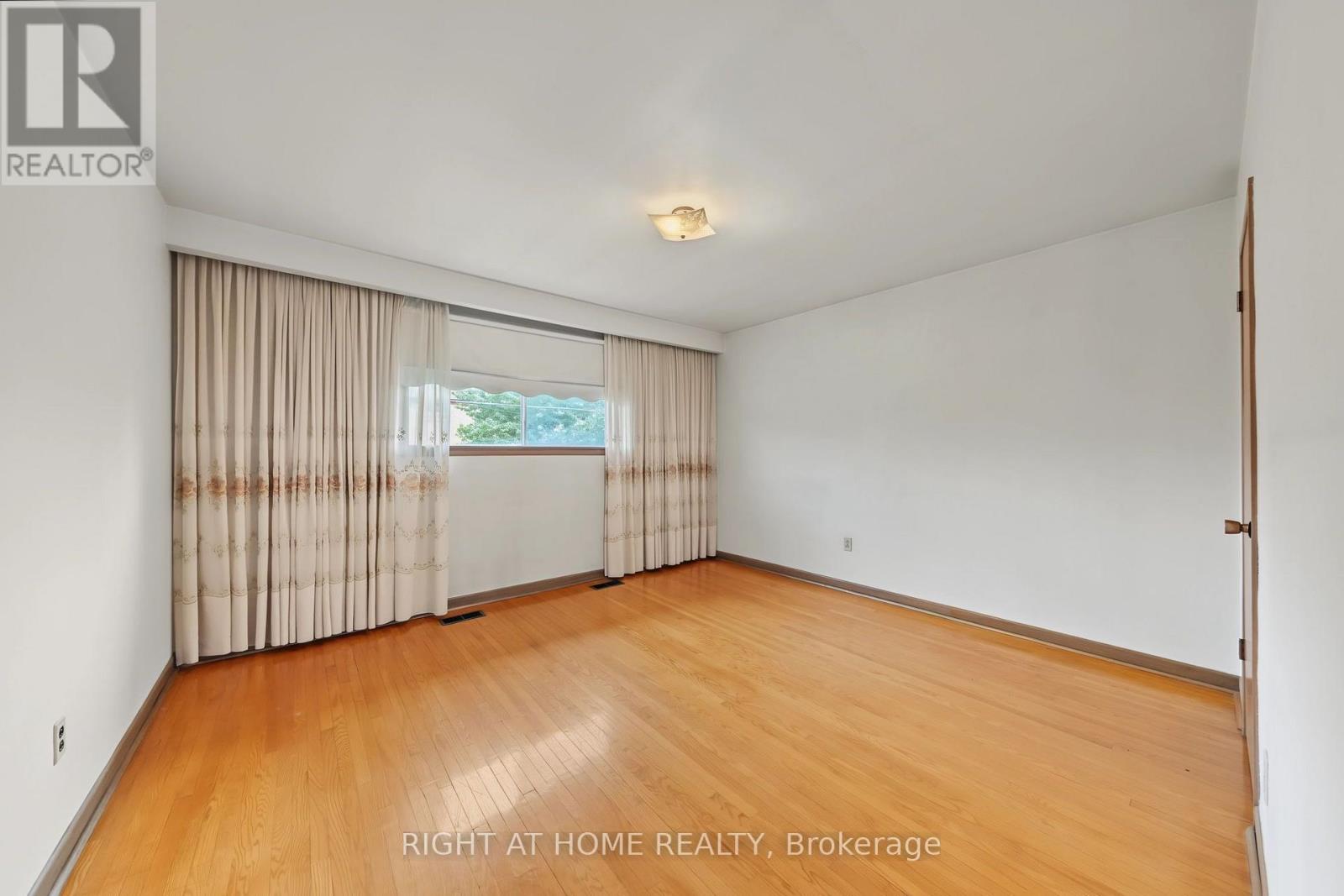 84 Raven Road Property Photo 15