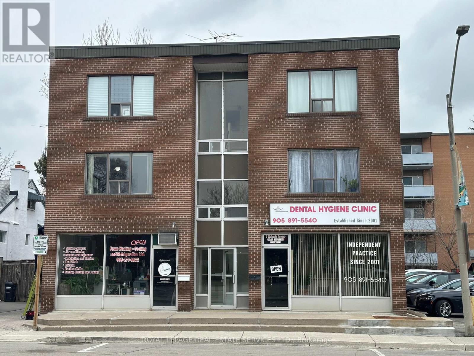 2 - 7 MOHAWK AVENUE Property Photo 1