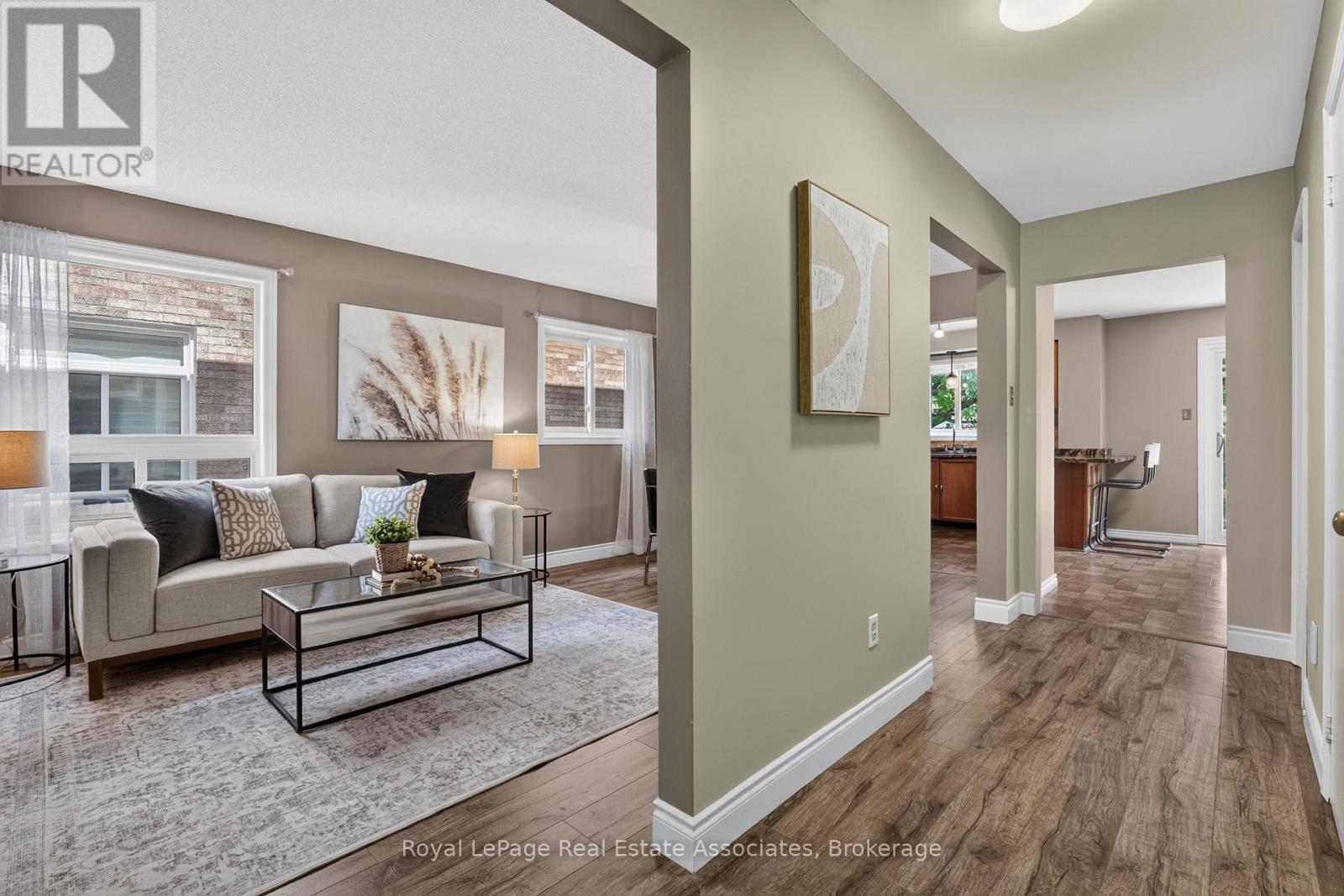 8 Horsham Street Property Photo 6