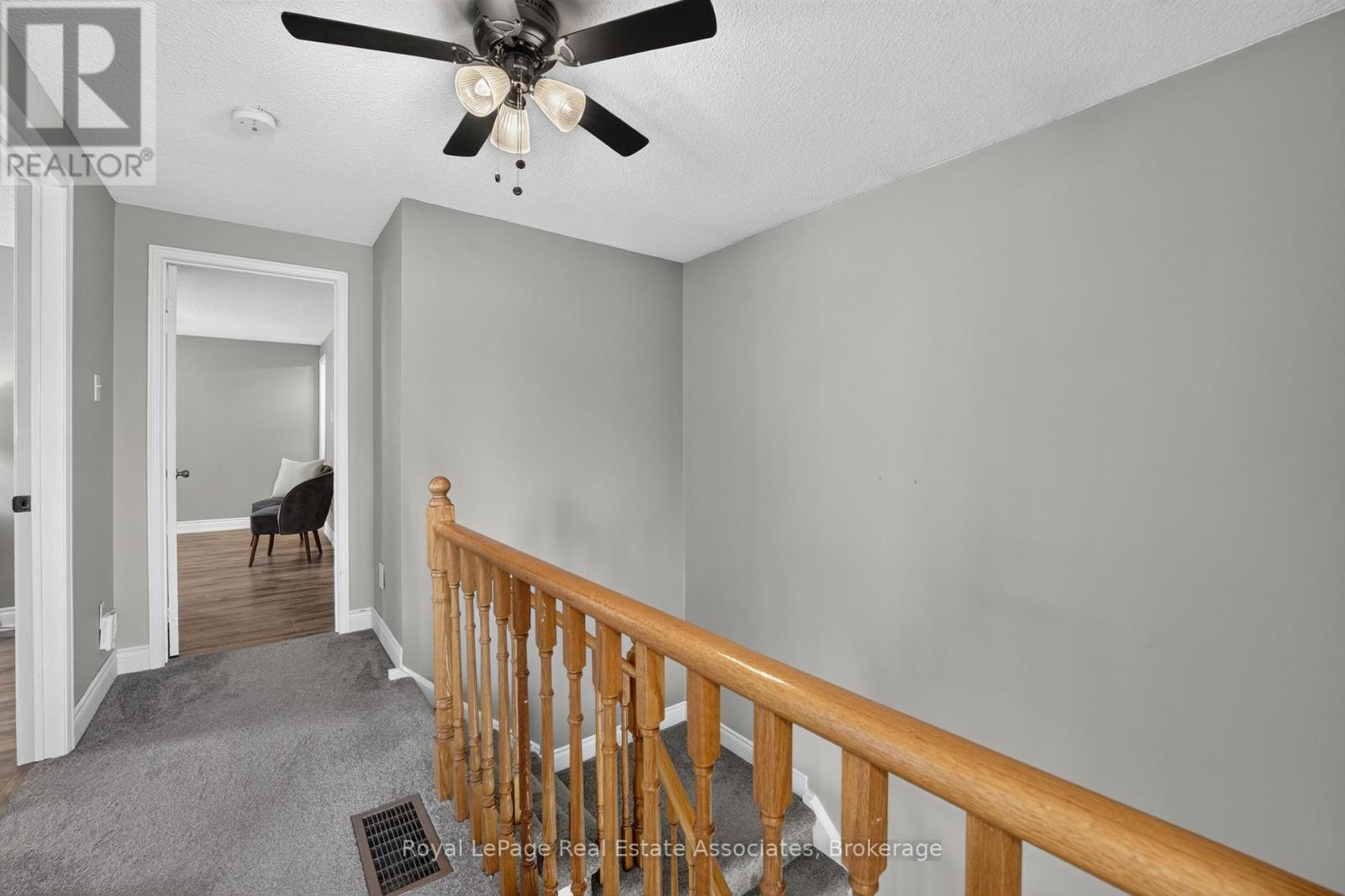 8 Horsham Street Property Photo 23