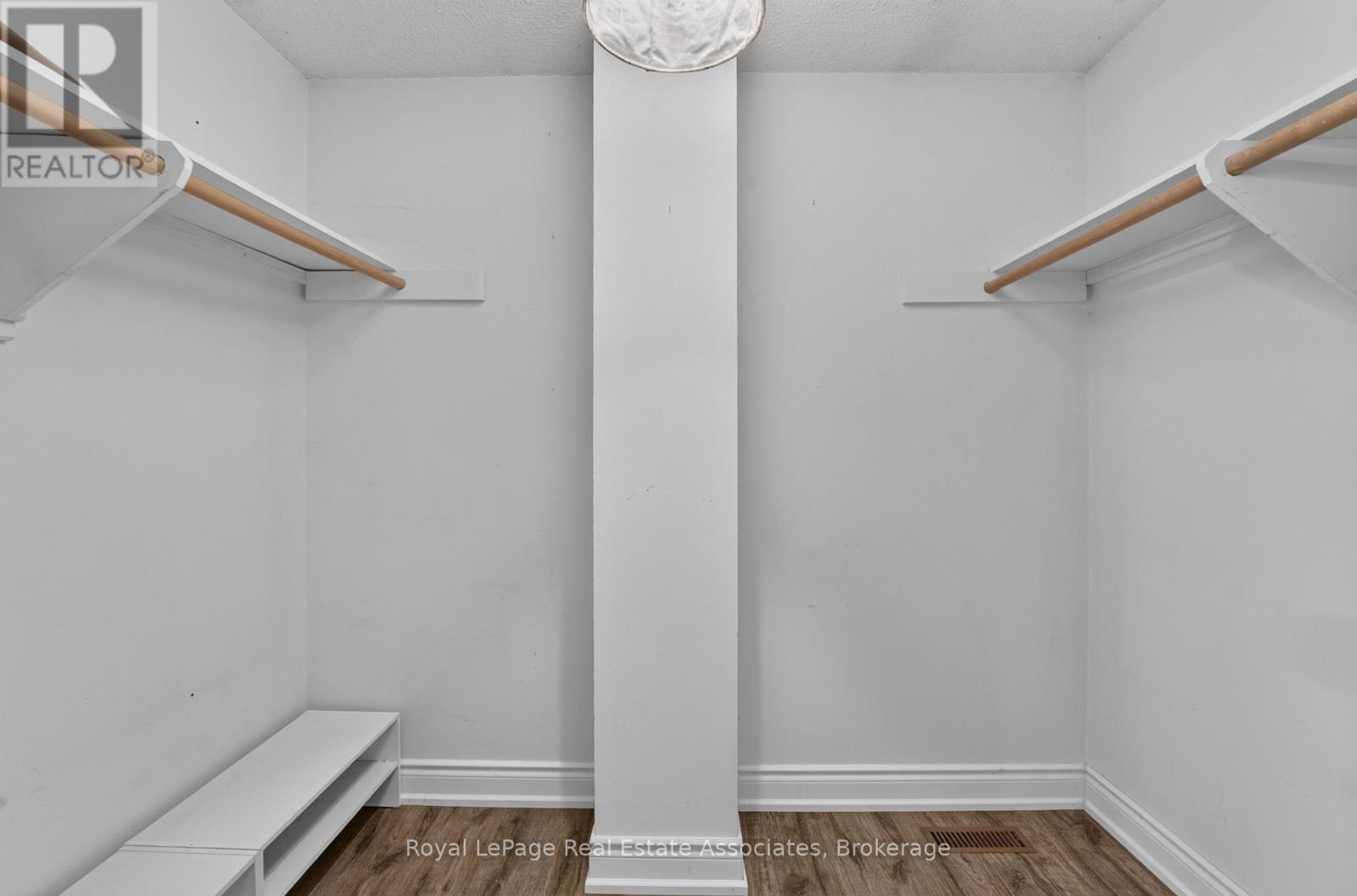 8 Horsham Street Property Photo 28