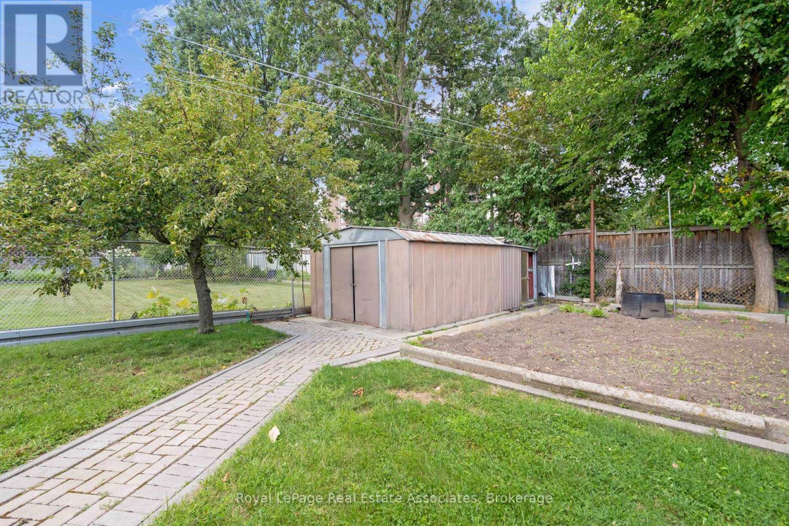 2535 Privet Crescent Property Photo 47