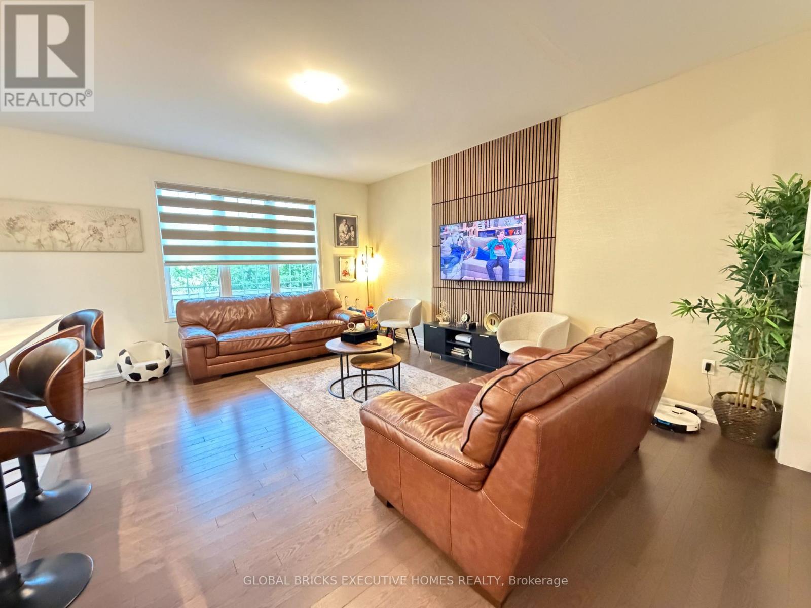 3461 Eternity Way Property Photo 5
