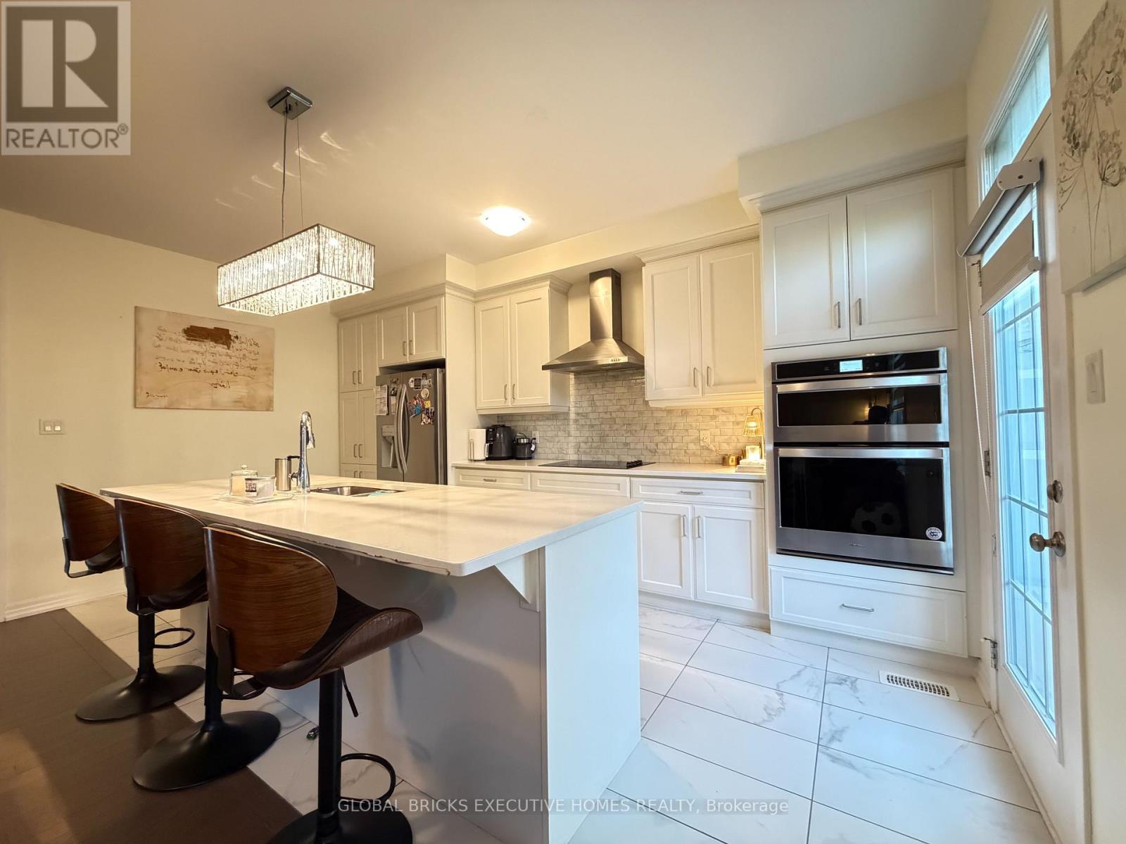 3461 Eternity Way Property Photo 6