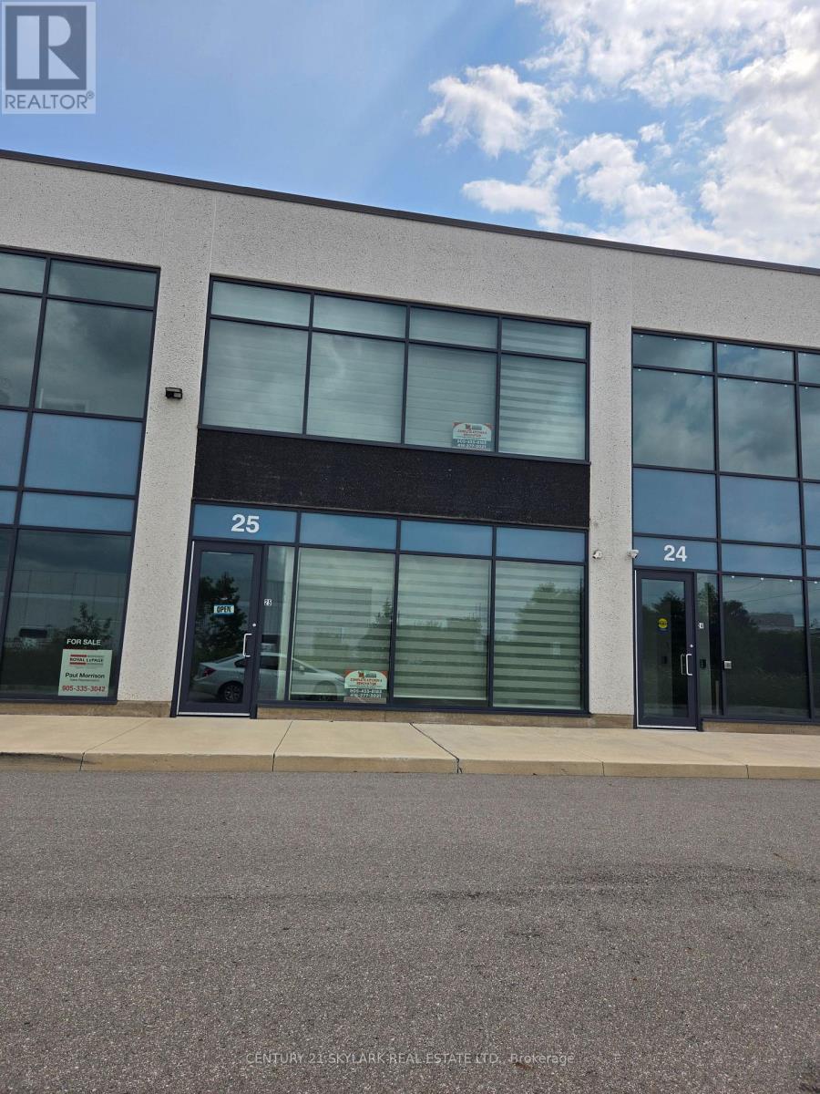 25 - 760 LAURENTIAN DRIVE
