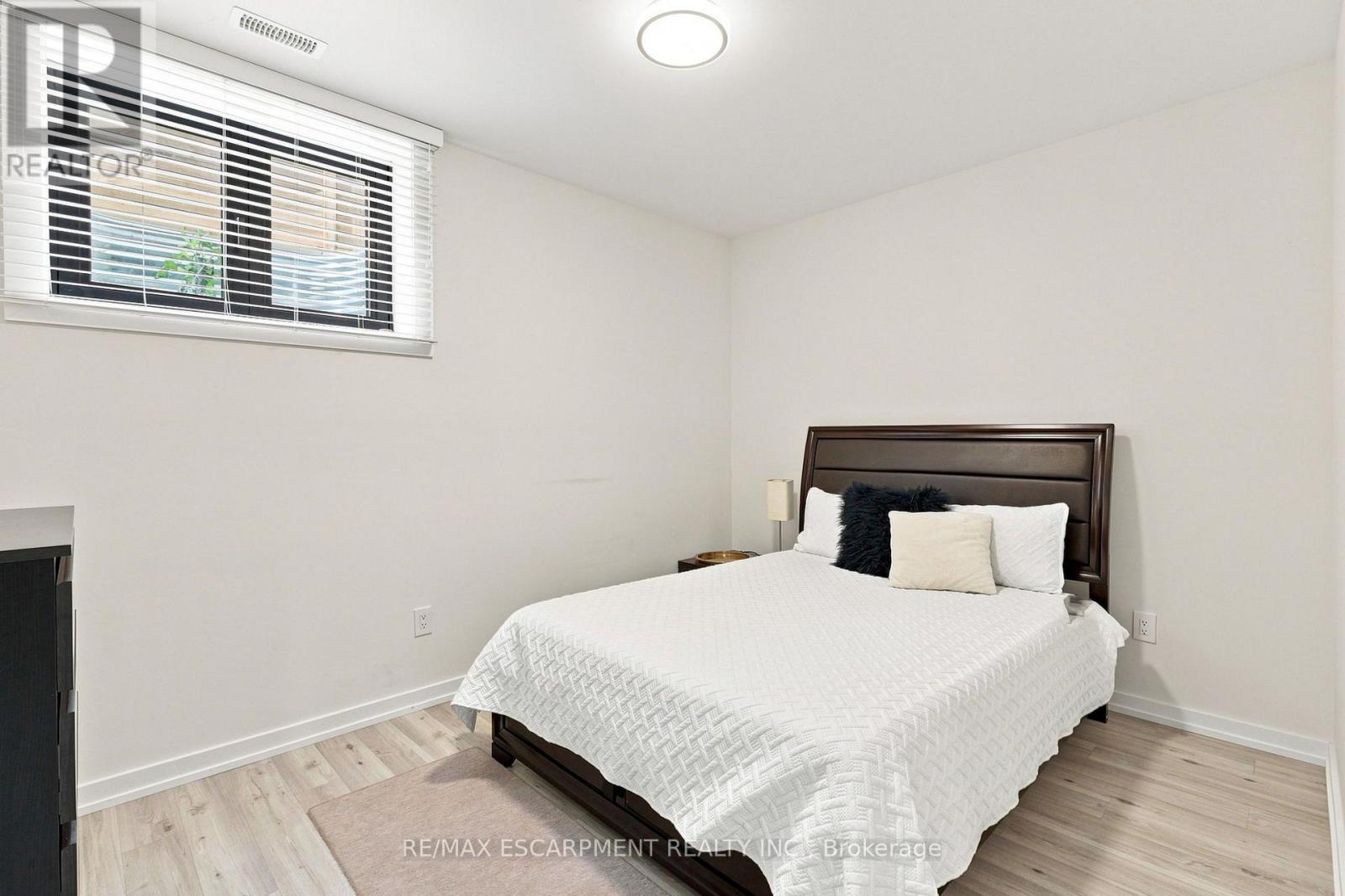 1181 Ogden Avenue Property Photo 45