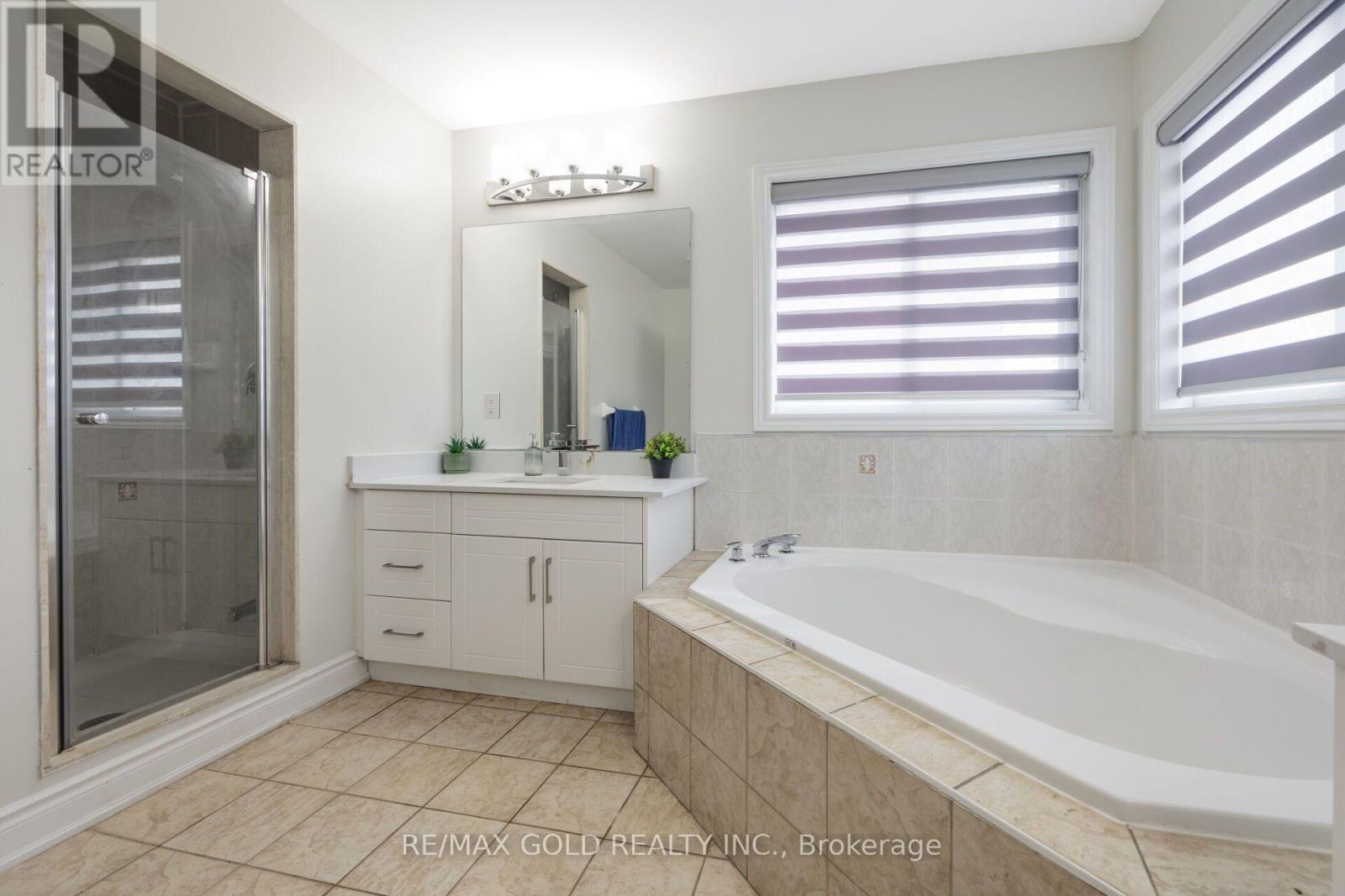 50 Northface Crescent Property Photo 42