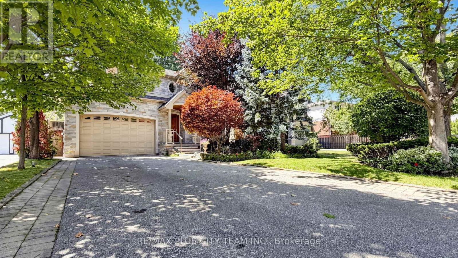 50 BONNYVIEW DRIVE